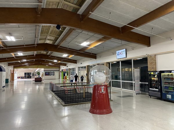 Dort Mall - May 11 2022 (newer photo)